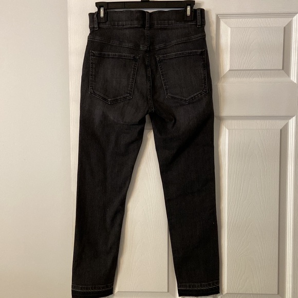Express Cropped Skinny High Rise Black Jeans brand new with tag inseam 25” - Picture 5 of 10